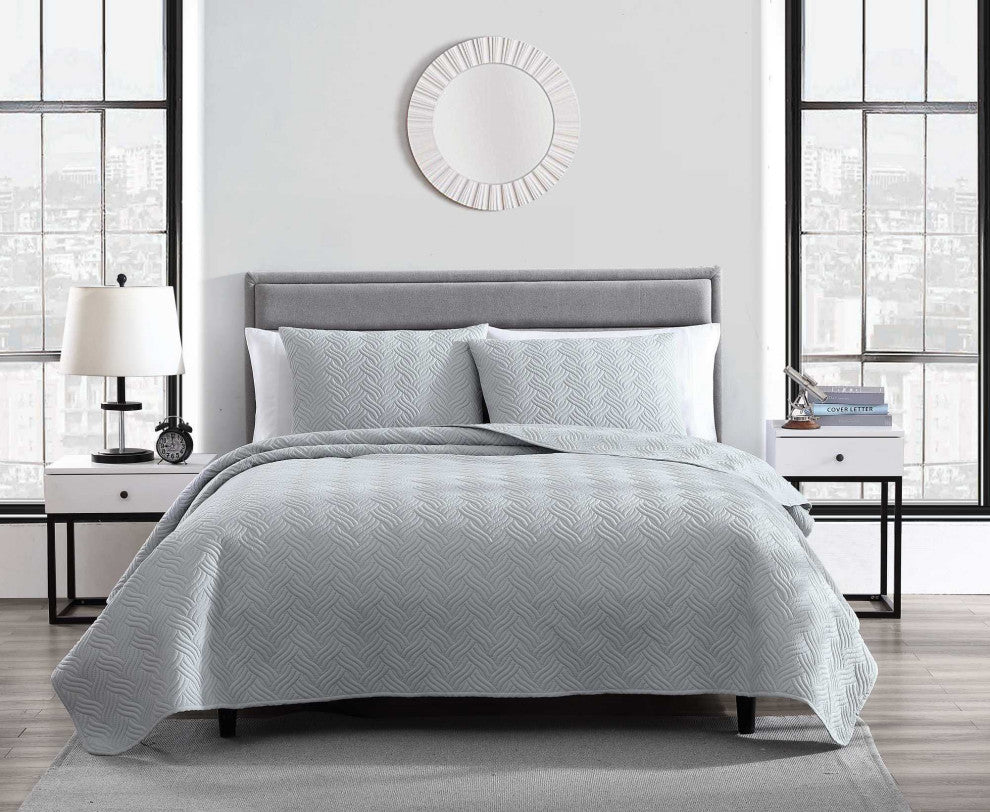 The Nesting Company Willow 3 Piece Quilt and Pillow Sham Set - King - Gray