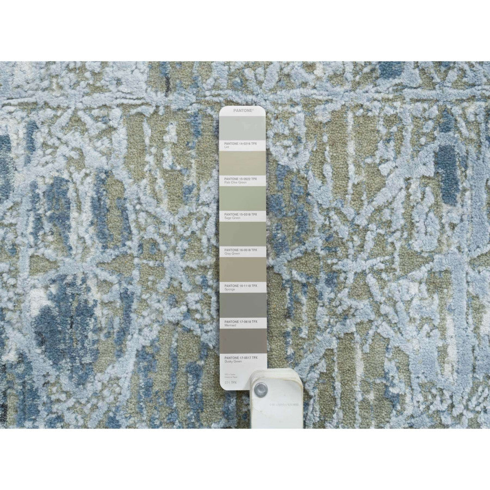 Gray, Wool and Silk THE HONEYCOMB Design, Hand Knotted Runner Rug, 2'6"x10'1"