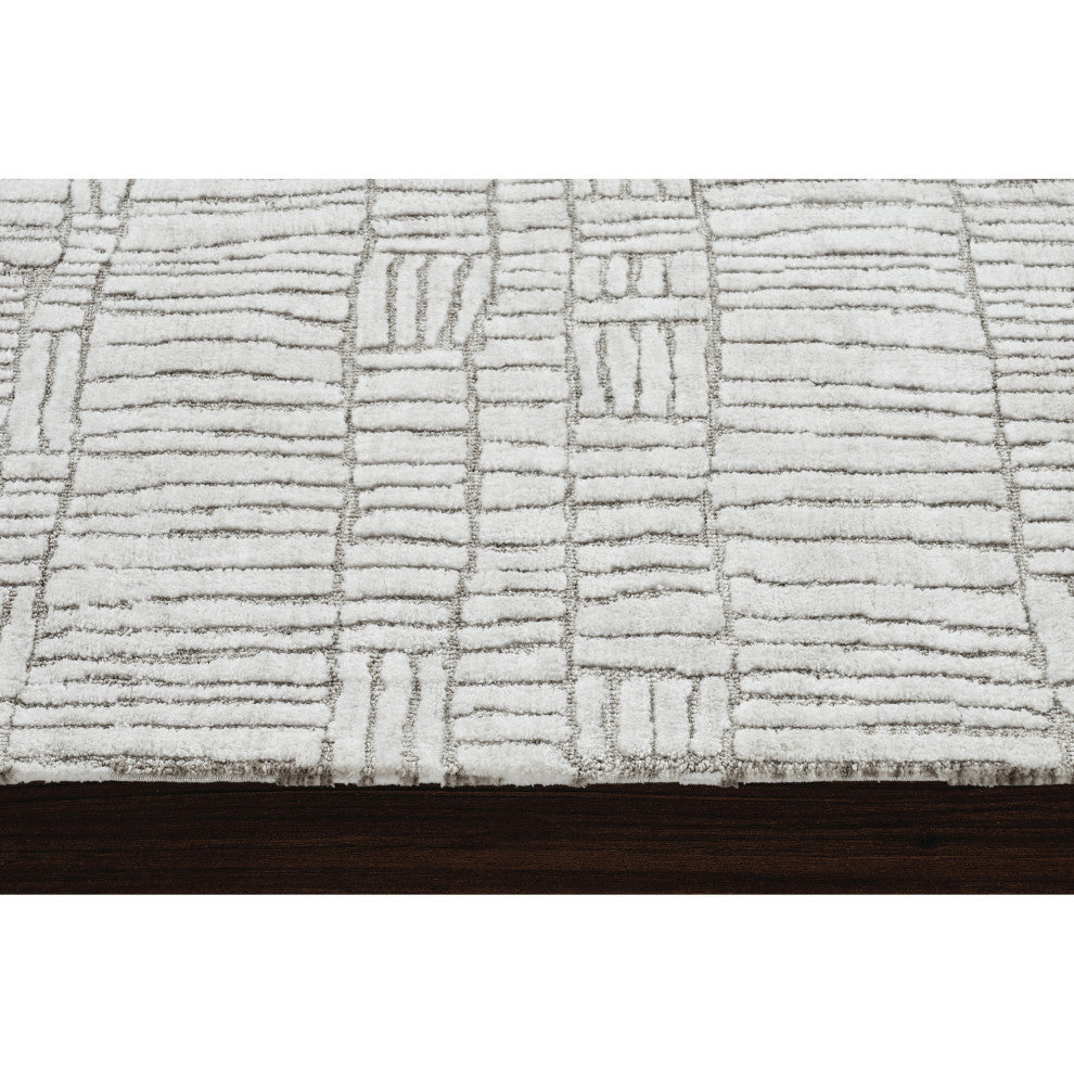 Hazel 7'10" X 10'2" Ft Machine Knitted Rug