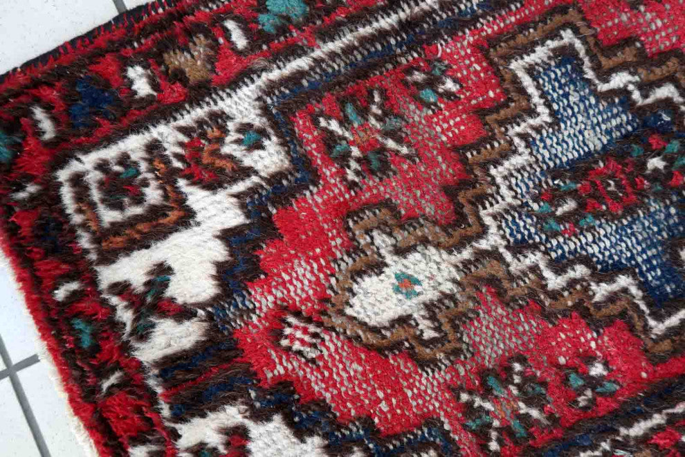 Handmade Vintage Persian Hamadan Rug 1.8'x2.9', 55cmx88cm 1970s