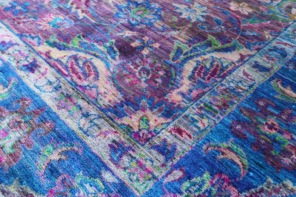 Persian Hand-Knotted Silk Rug 7' 11" X 9' 9" Q6801