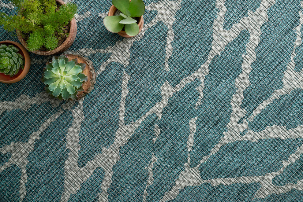 Teal and Gray Indoor/Outdoor Isle Area Rug by Loloi, 5'3"x7'7"