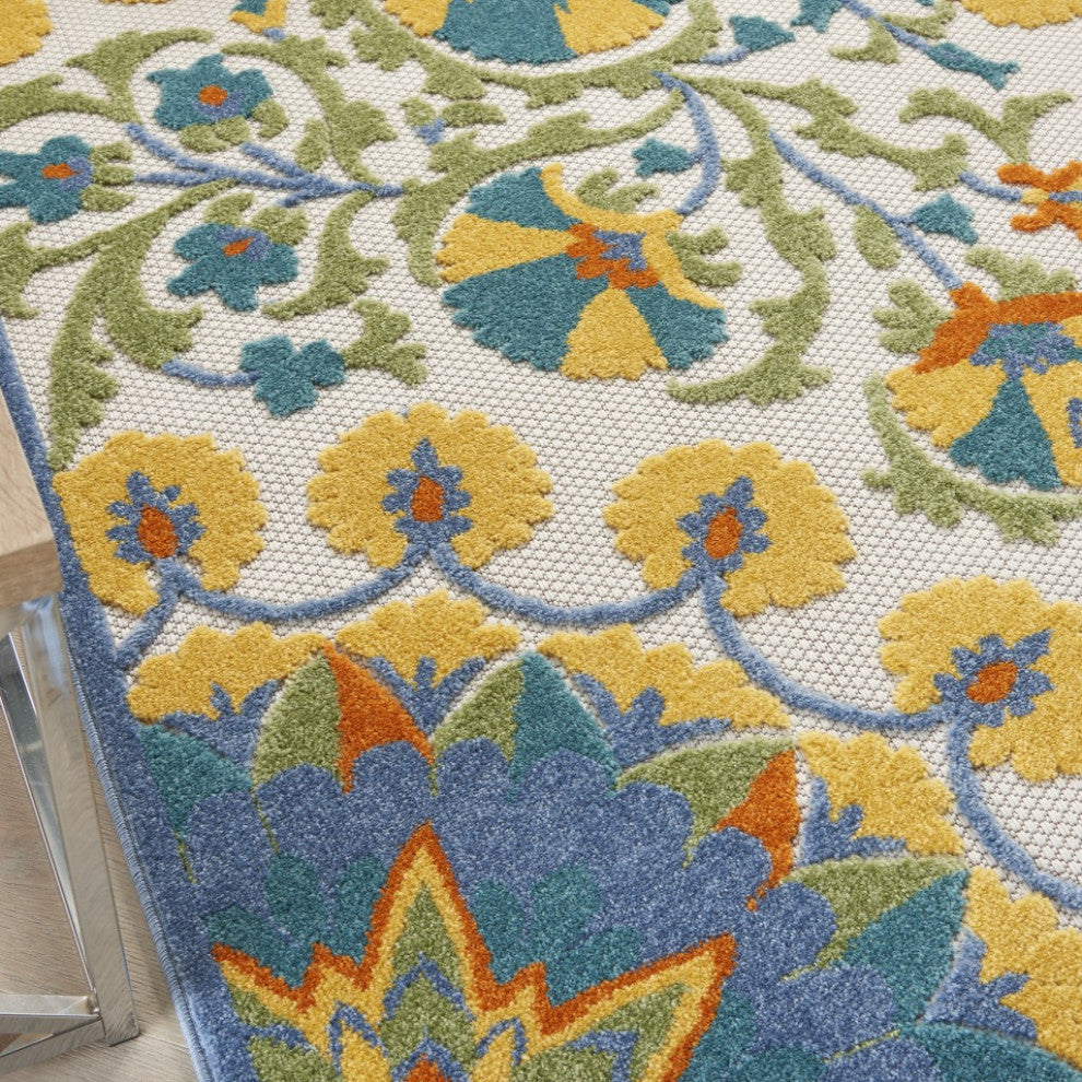 6 x 9' Multi Medallion Indoor Outdoor Area Rug