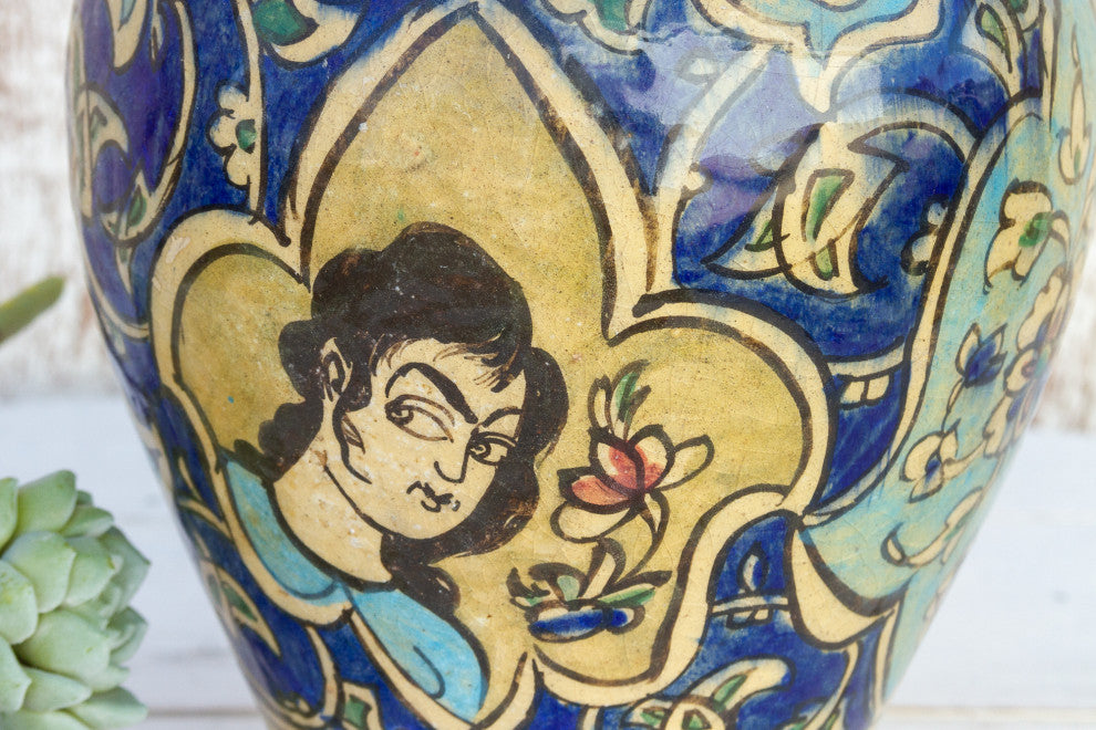 Beautiful Mughal Empire Painted Vase