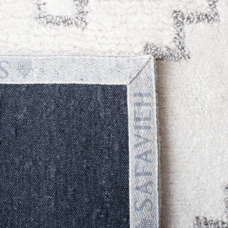 Safavieh Himalaya Collection CSB205F Rug, Ivory/Grey, 6' X 6' Square