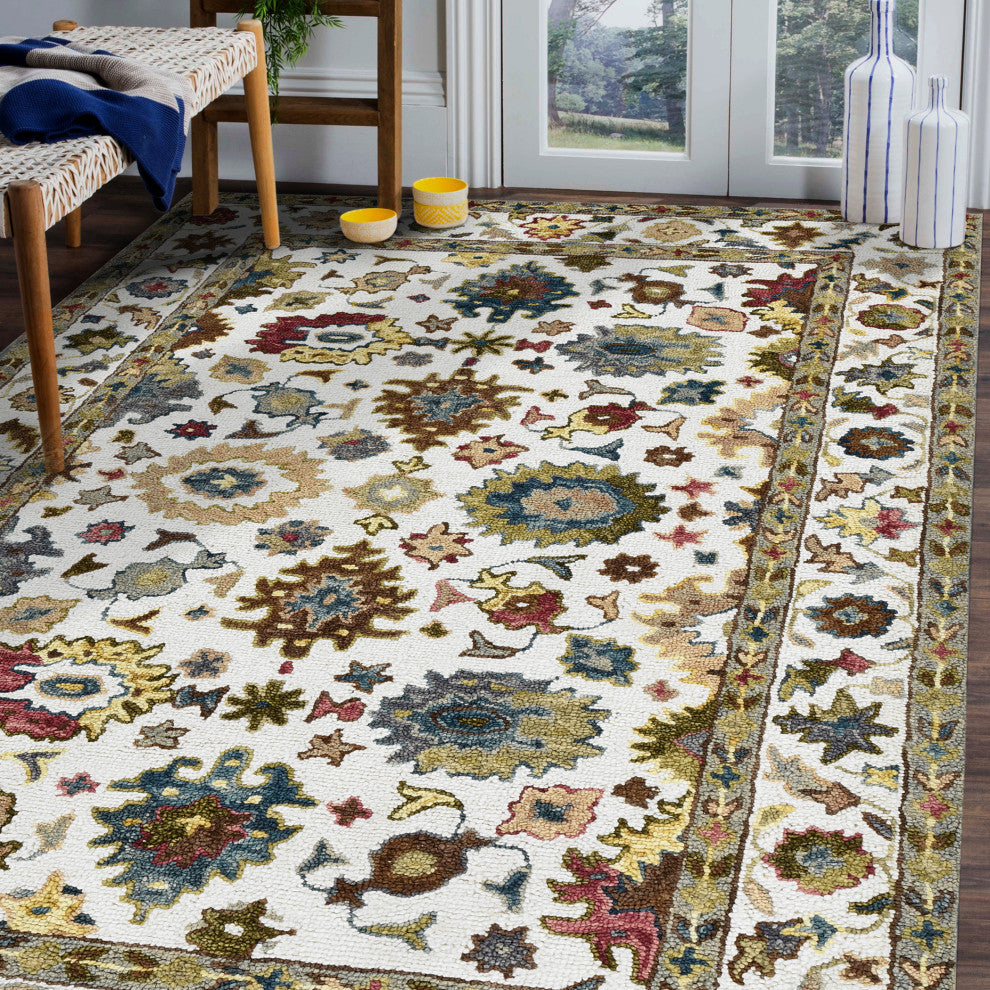 Jackson Traditional Ivory Hand-Hooked Area Rug 9' x 13'