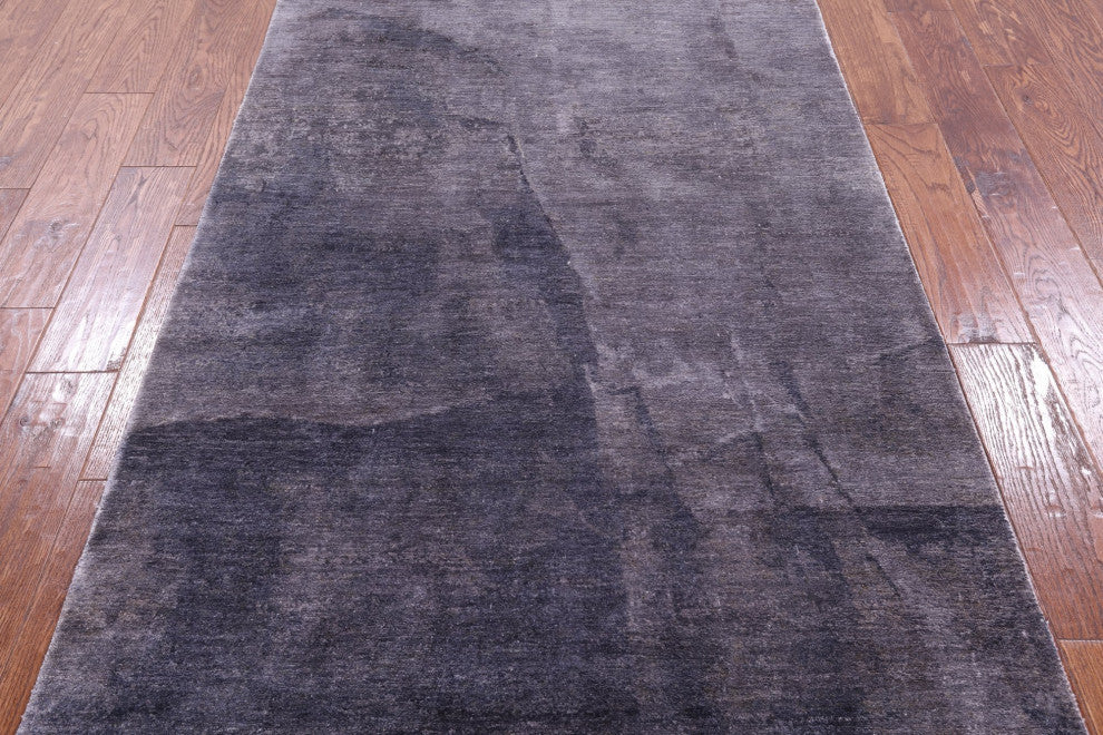 3' 7" X 7' 6" Modern Silk Hand Knotted Rug Q9090