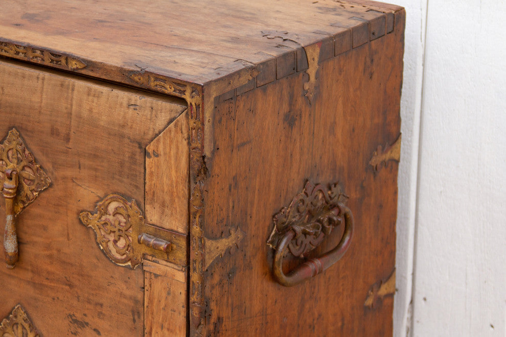 Large 18th Century Spanish BargueÃ±o Chest