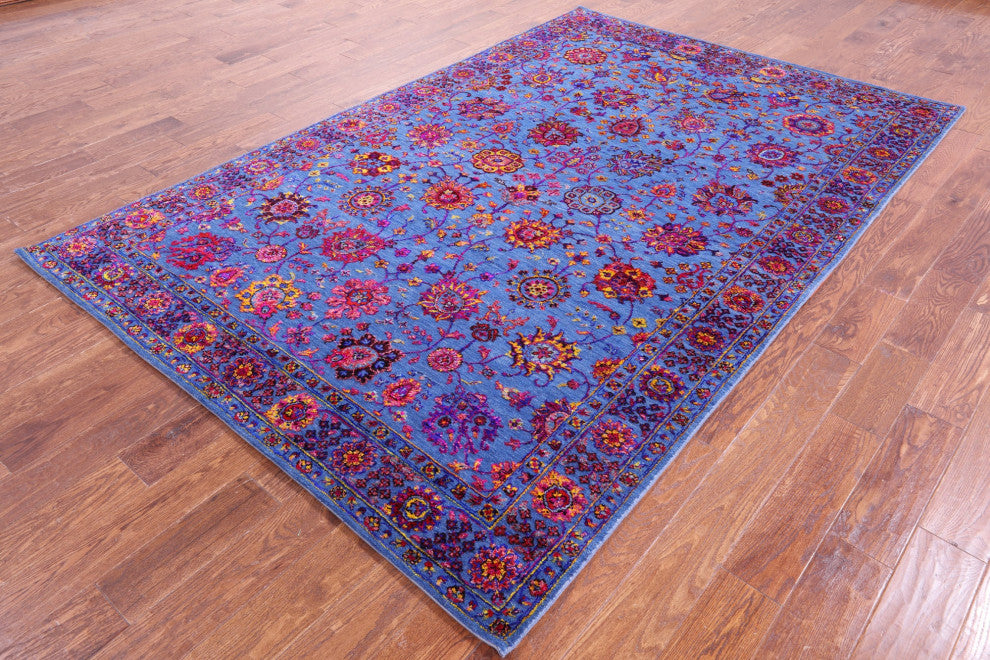 6' 1" X 9' 4" Persian Hand Knotted Wool & Silk Rug - Q15979