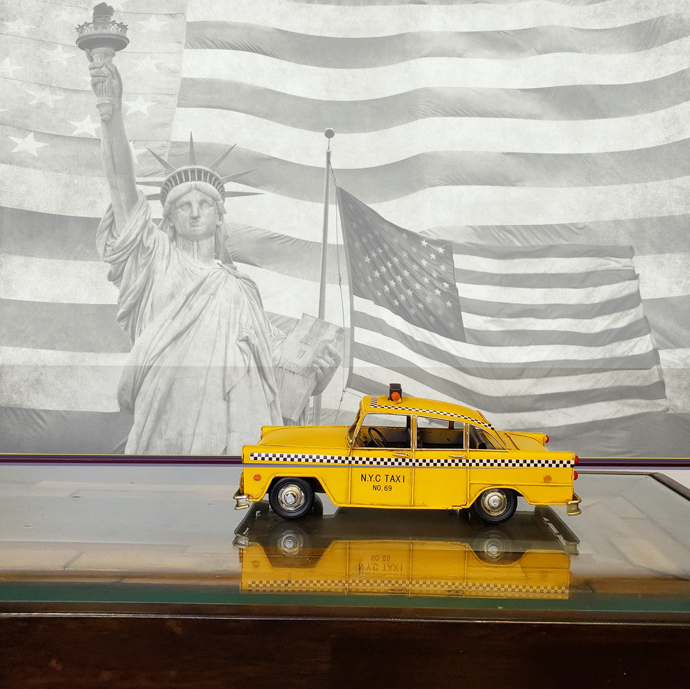 Handmade Classic New York City Taxi Model, Collectible Metal Scale Model Taxi