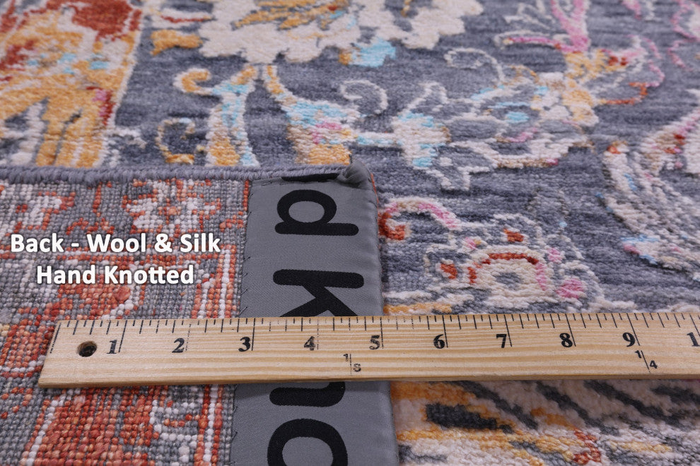 7' 11" X 10' 0" Persian Handmade Wool & Silk Rug - Q13506