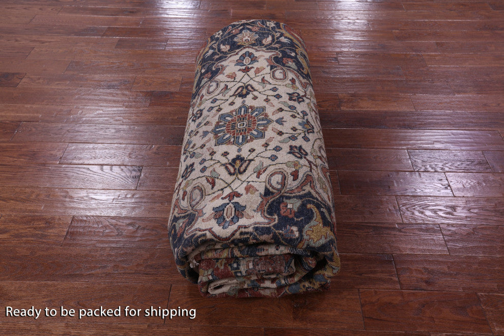 9' 9" X 13' 10" Persian Fine Serapi Hand-Knotted Wool Rug - Q14707