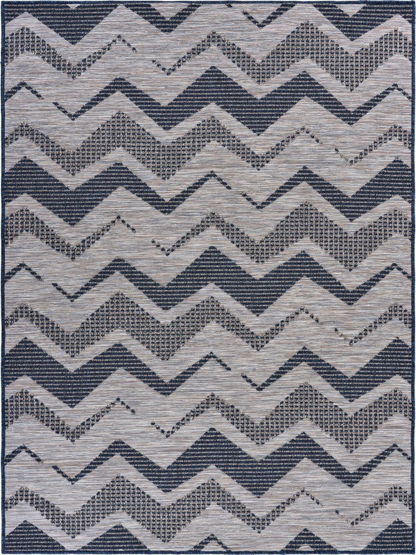 8'x10' Navy Zig Zag Indoor/Outdoor Area Rug