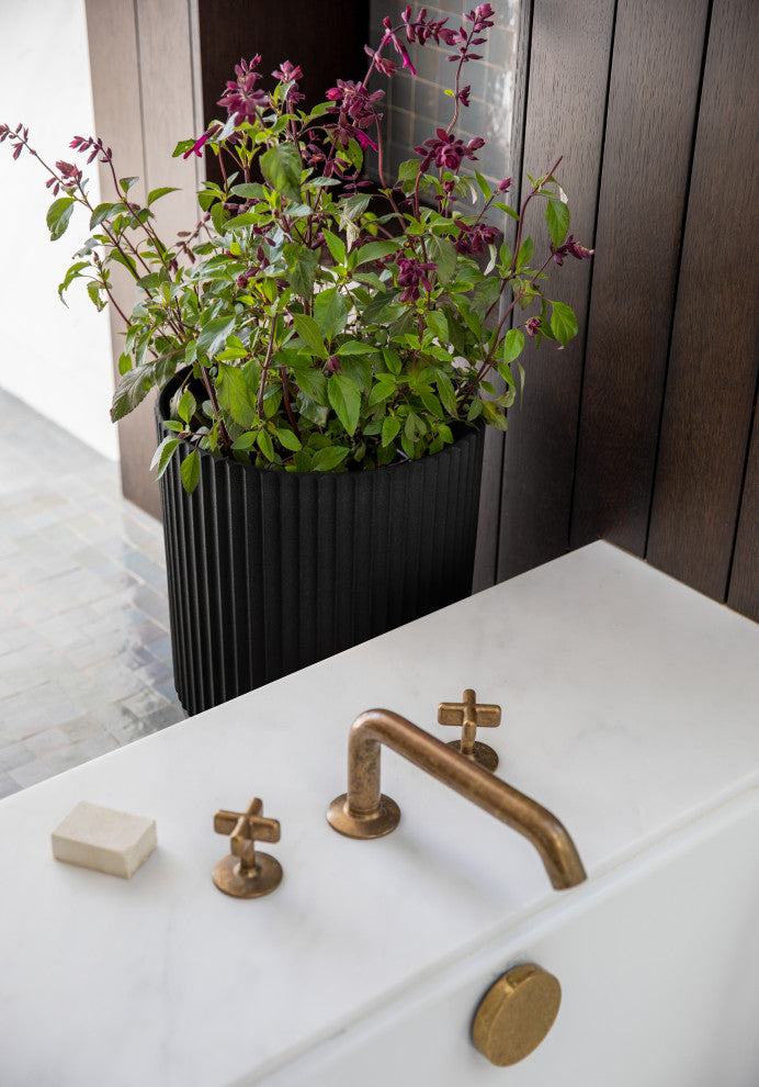 Veradek Demi Series Raised Planter With Stand, Black/Brown, 16", Set of 2