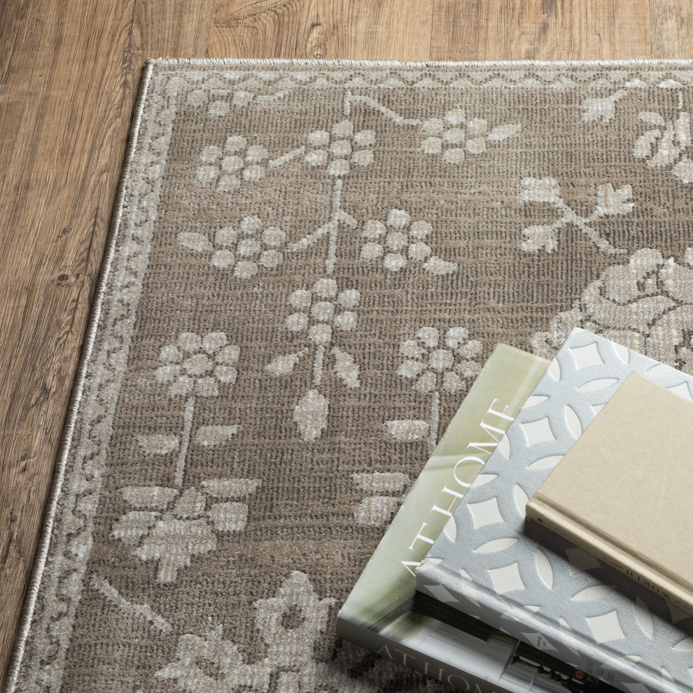 Iris Two-Tone Oriental Grey/ Light Grey Area Rug 6'7" x 9'6"