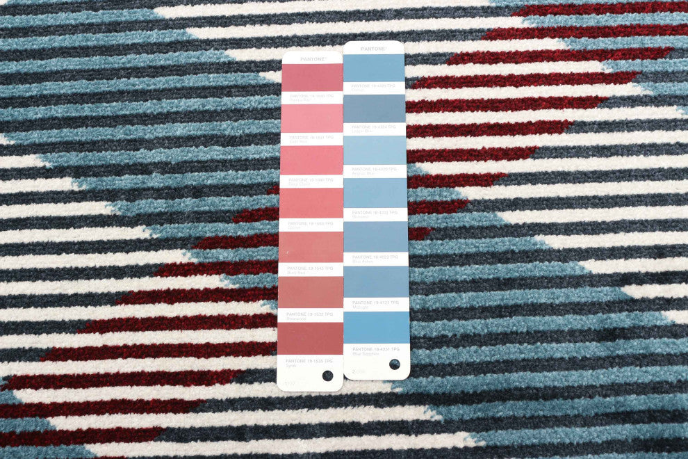 Aqua Kors Area Rug, Blue, 5'x7'
