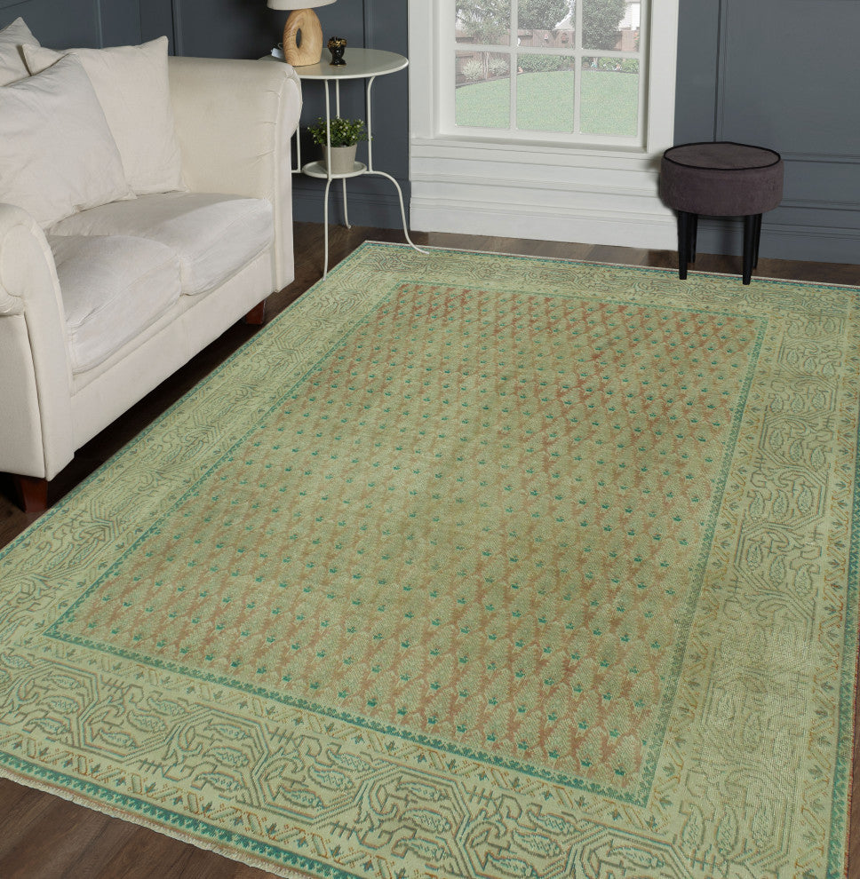 Semi-Antique Lila Rust/Ivory Rug, 7'0x10'0