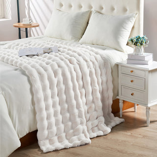 Textured Bubble Faux Fur Throw Blanket, White, 50''x60''
