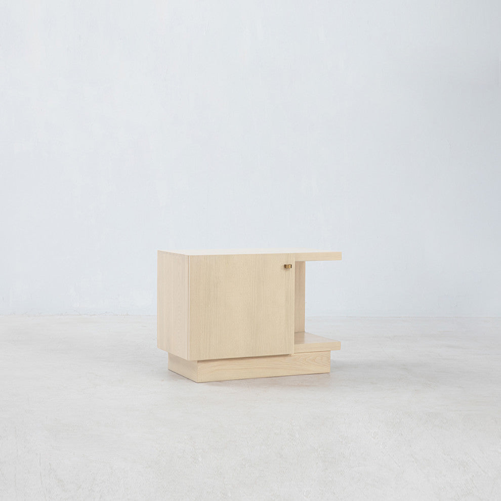 Sierra 30" Left Nightstand, Finish: Ebony