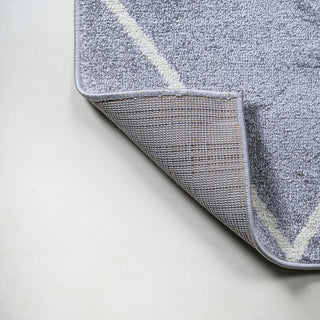 Cole Minimalist Diamond Trellis Light Gray/White 4'x6' Area Rug