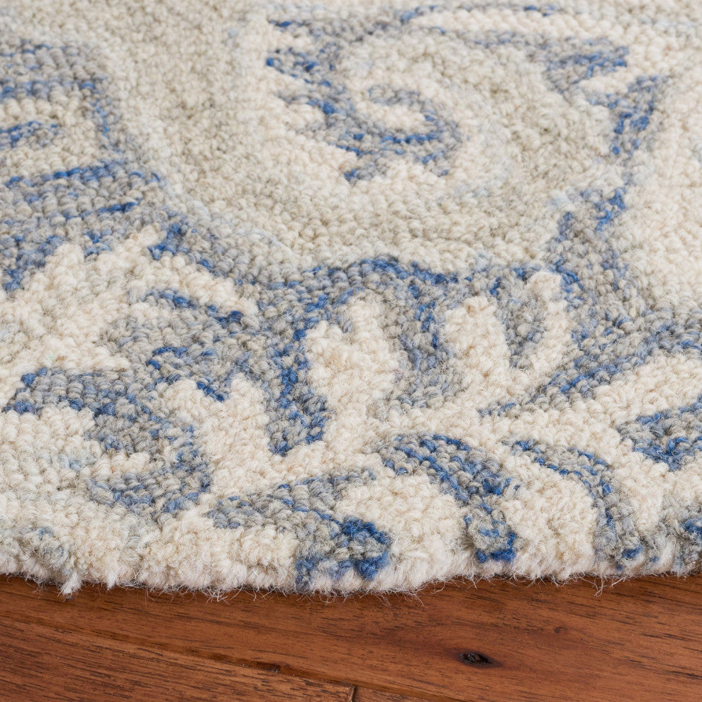 Safavieh Micro-Loop Mlp539M Damask Rug, Blue and Ivory, 5'0"x5'0" Square