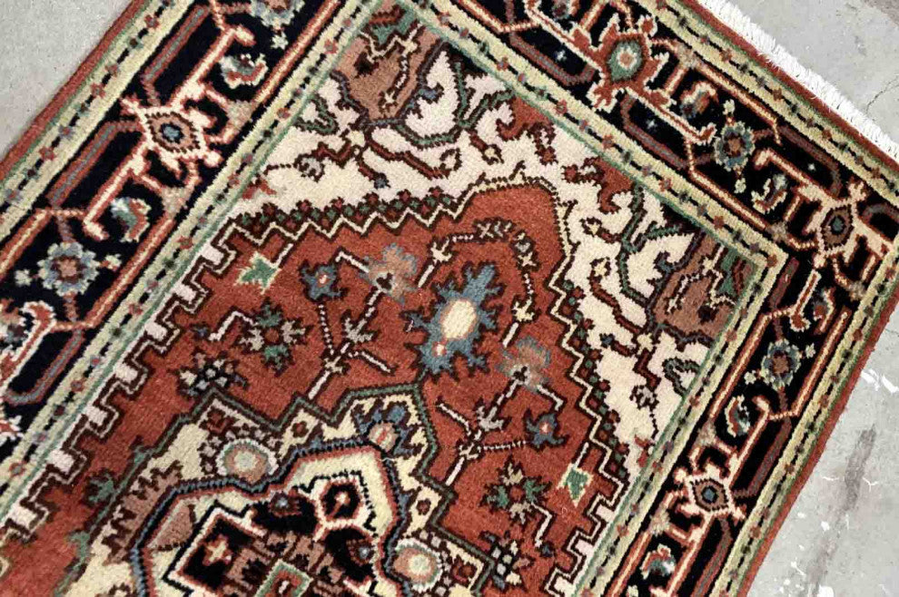 Handmade Vintage Persian Heriz Rug, 3.1'x5.2', 94cmx158cm 1970s