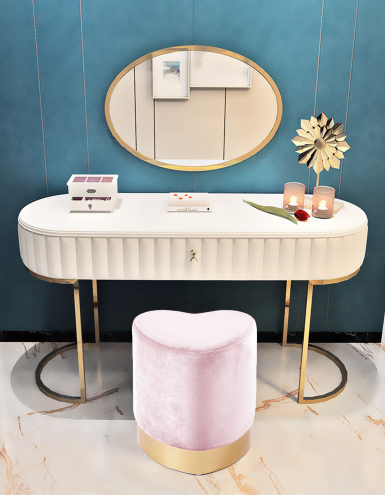 Heart Velvet Upholstered Ottoman/Stool, Pink