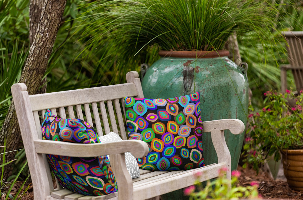 Modern Leaf Pile Indoor/Outdoor Throw Pillow, Multi, 18"x18"