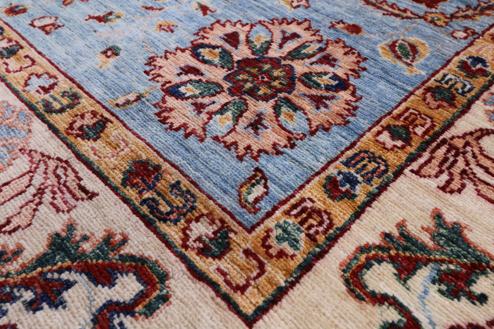 5' 6" X 8' 0" Persian Tabriz Hand Knotted Wool Rug Q7554