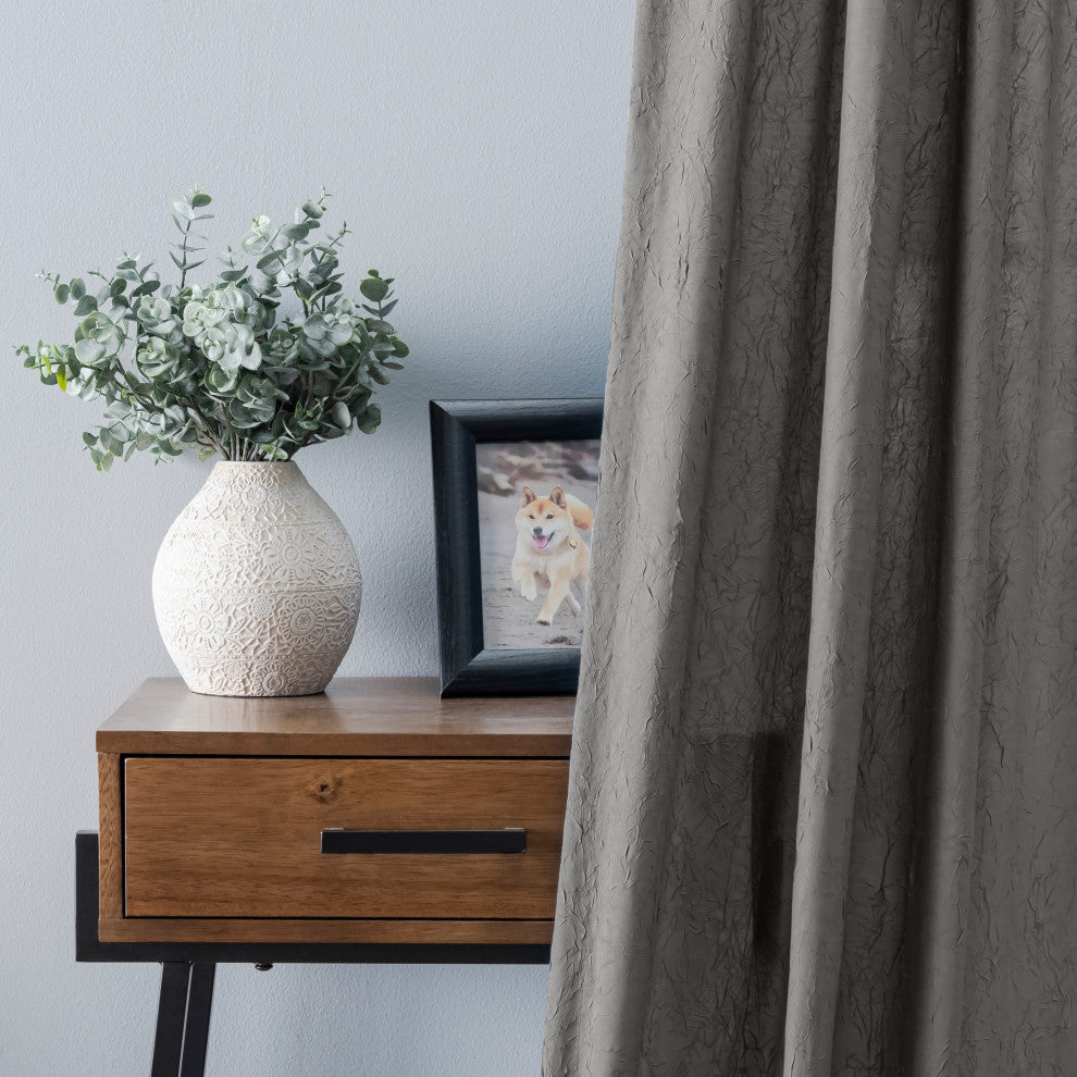 Portland Crushed Taffeta Tailored Panel, Grey, 48" X 63"