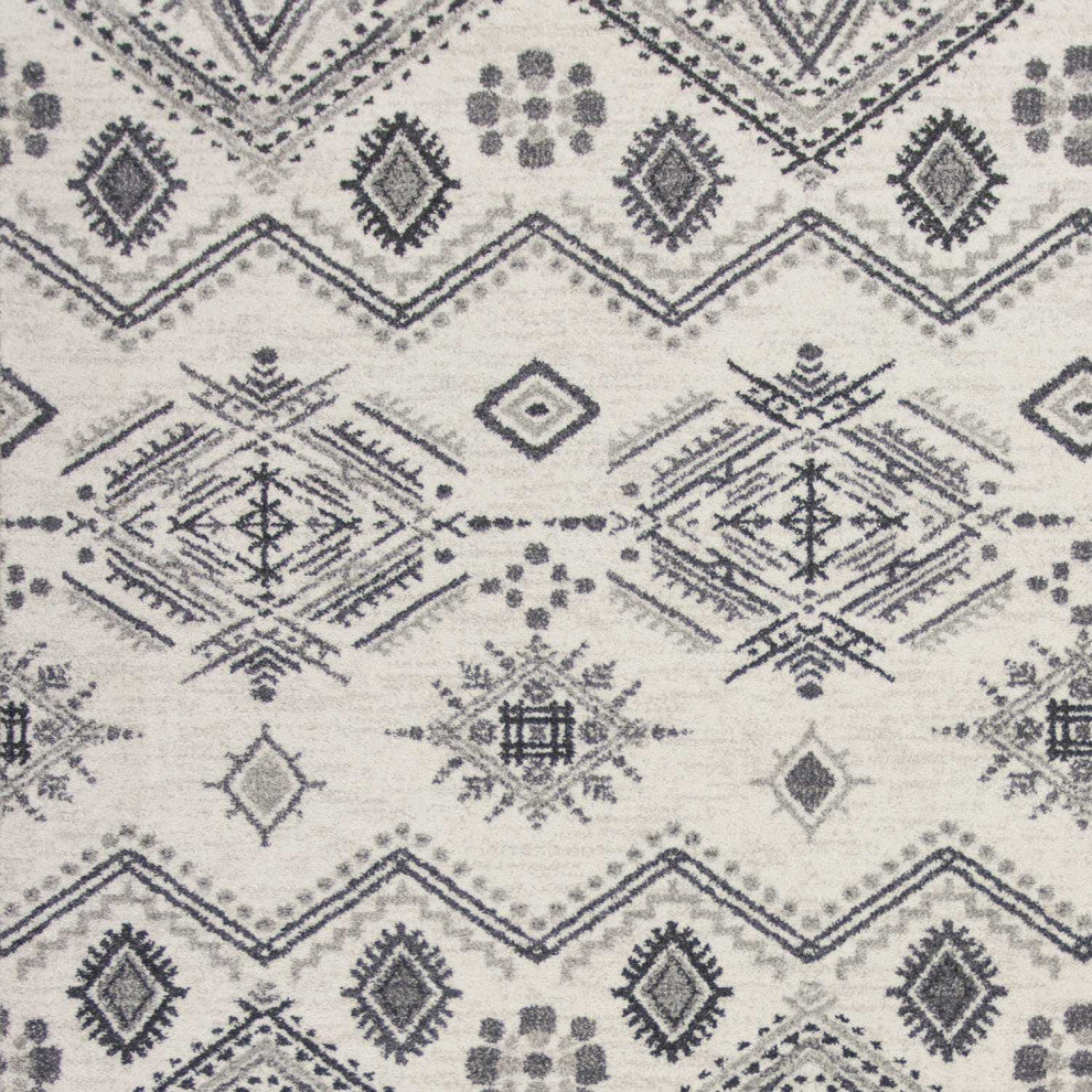 5' x 7' Polypropylene Ivory or Grey Area Rug