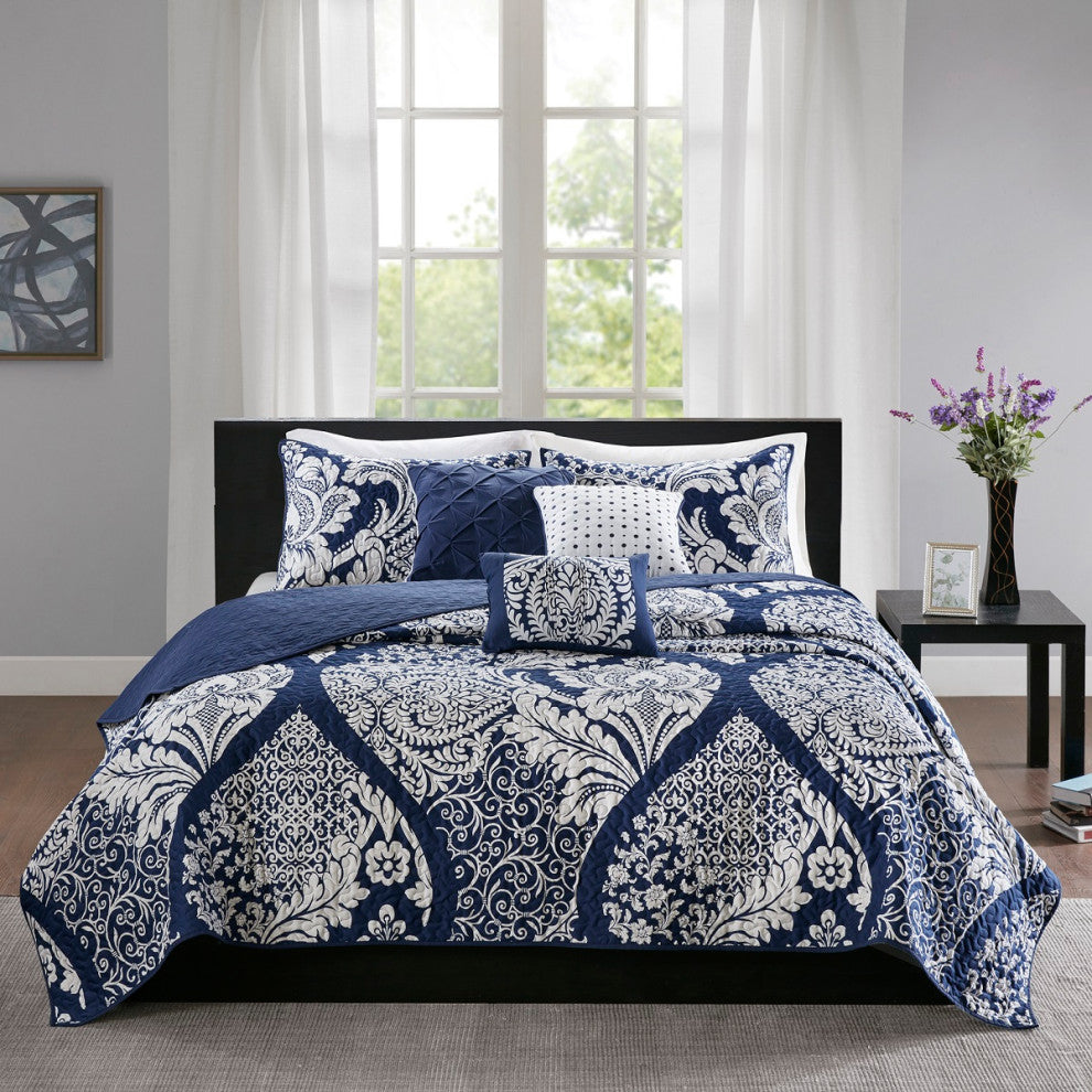 Madison Park Vienna 6 Piece Printed Cotton Quilt Set With Throw Pillows