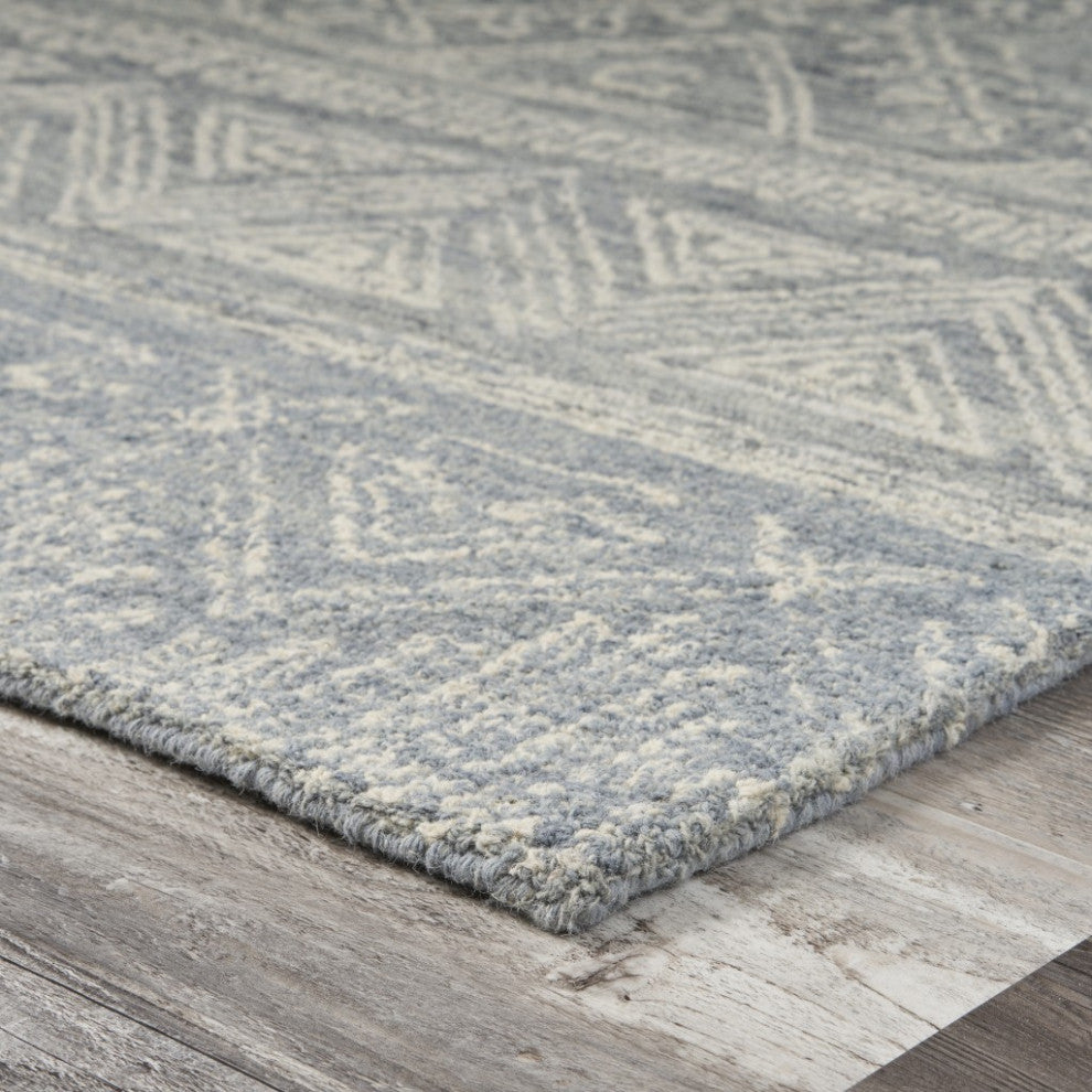 7" x 9" Light Gray Boho Chic Area Rug
