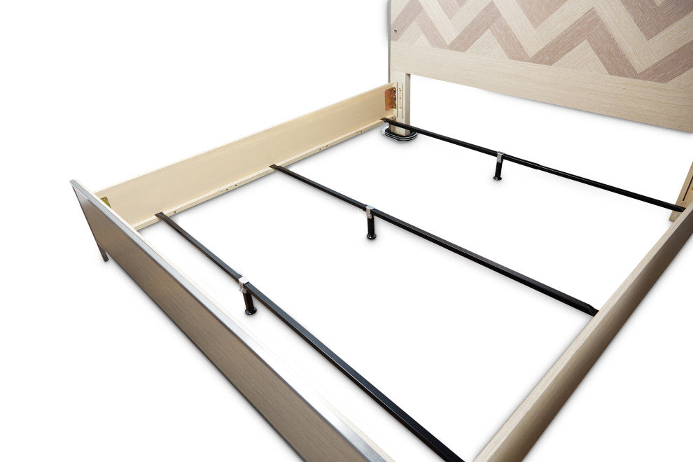 Silverlake Village Eastern King Panel Bed, Washed Oak