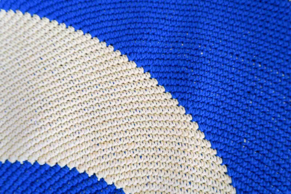 Handmade Contemporary ORA French Braided Rug 2.5', 77cm, 2021