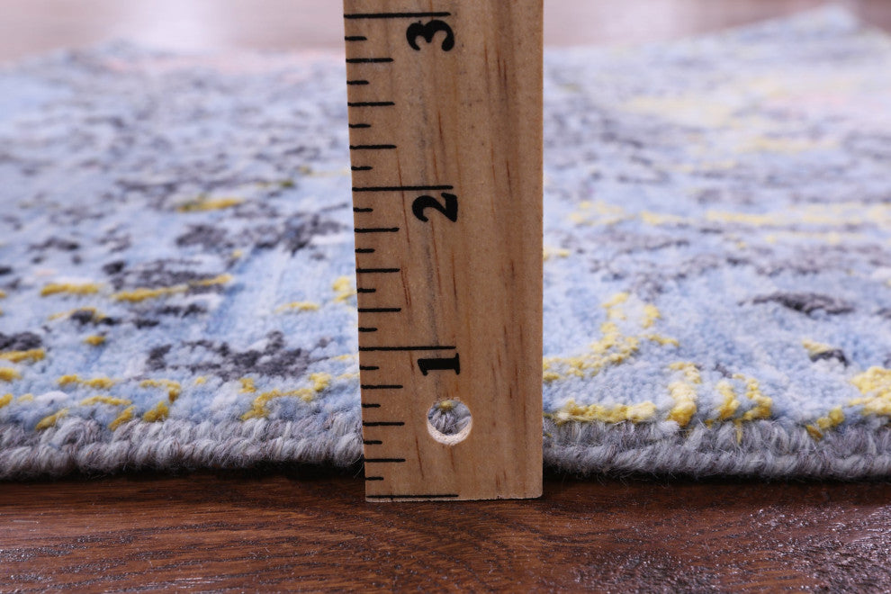 2' 1 X 2' 6" Square Modern Hand Knotted Wool & Silk Rug - Q13744