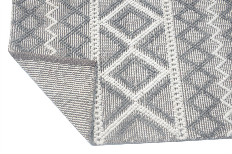 Chloe Boho Area Rug, Grey, 5' X 7'