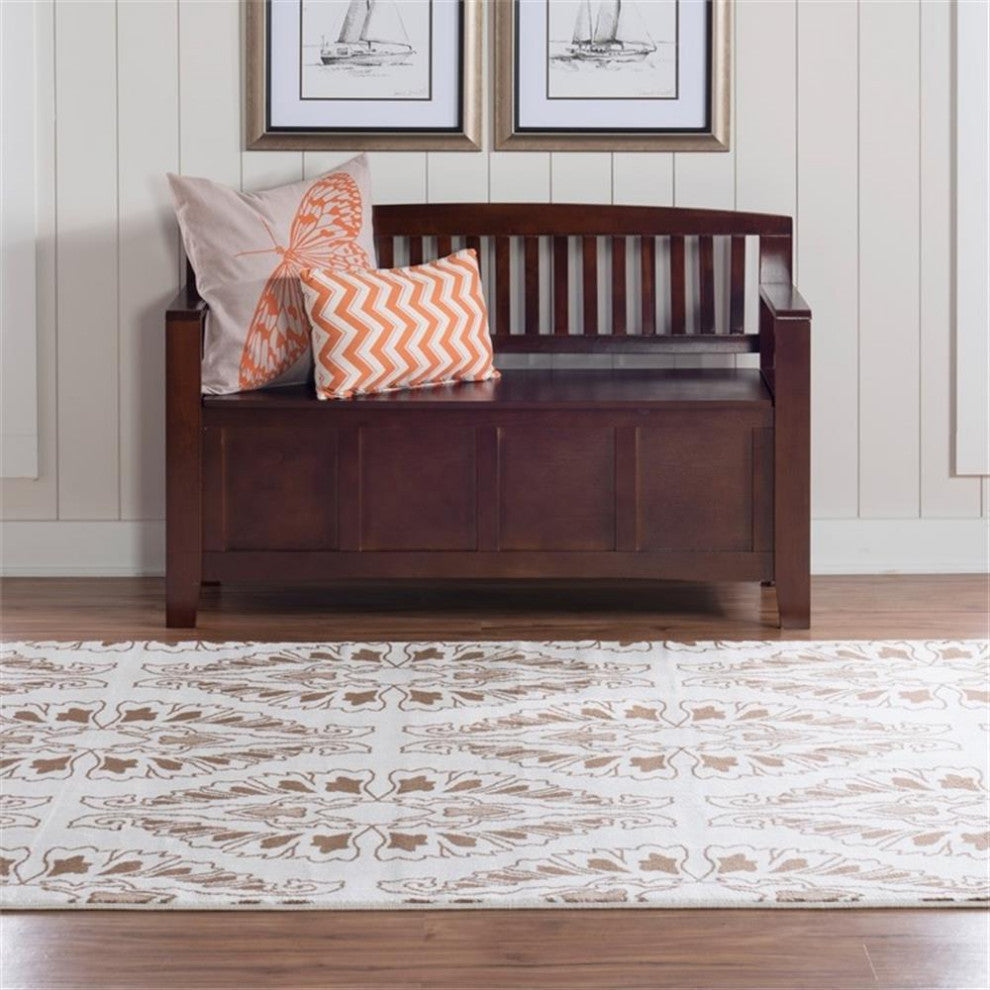 Linon Elegance Neice Power Loomed Polypropylene 5'x7'3" Rug in White