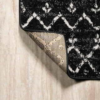 Moroccan HYPE Boho Vintage Diamond Runner Rug, Black/Ivory, 5' Square
