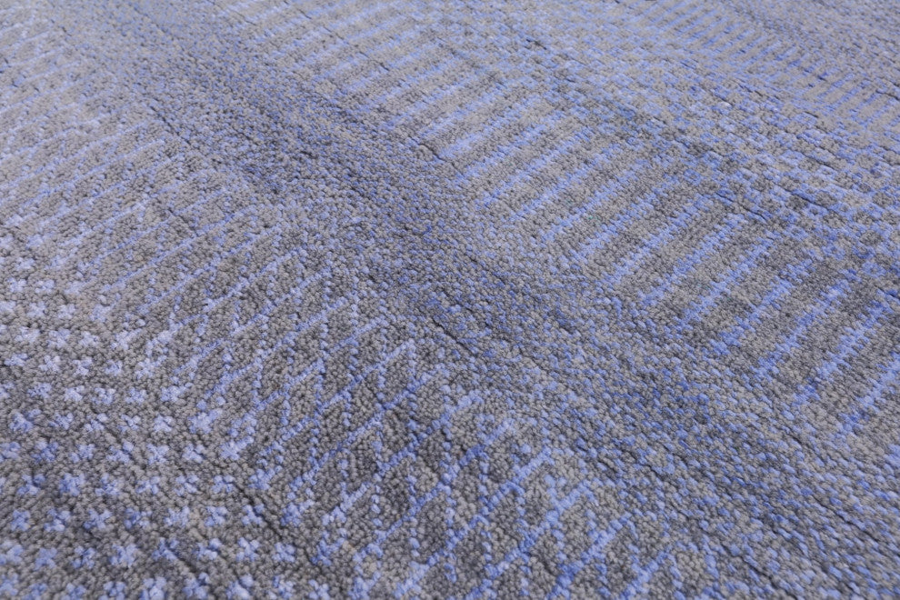 5' 1" X 6' 11" Handmade Savannah Grass Wool and Silk Rug Q11497