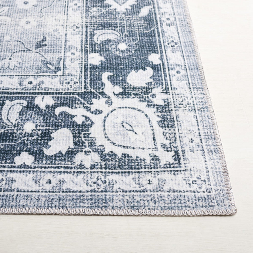 Safavieh Arizona Machine-Washable Collection ARZ118 Rug, Light Grey/Grey Green, 4'x6'