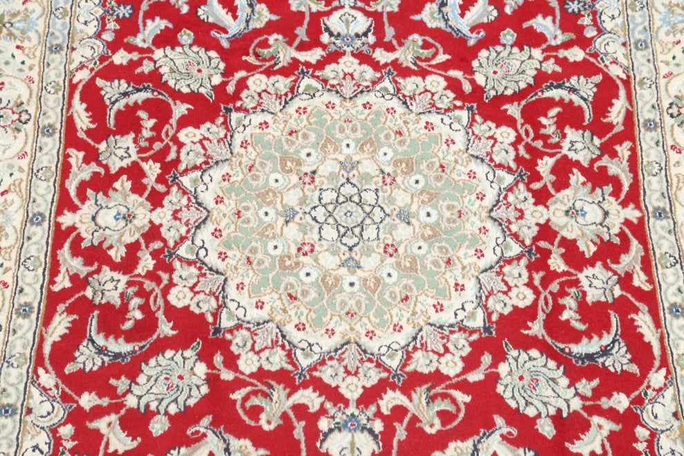 Nain Oriental Traditional Hand-Knotted Persian Area Rug, Red, 8'1"x5'1