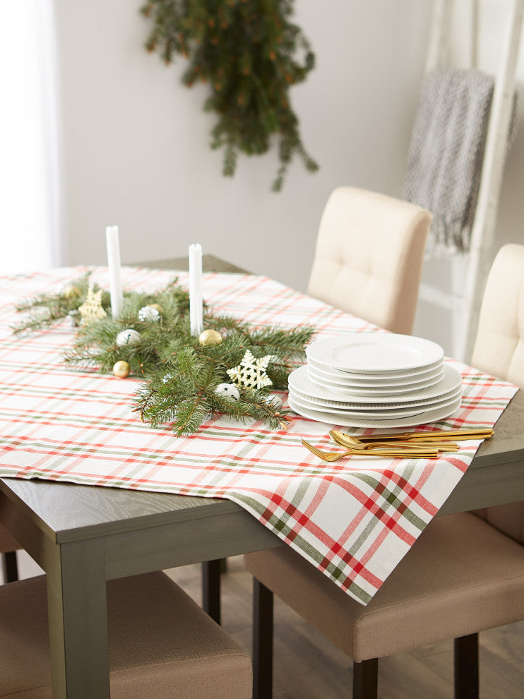 DII Kitchen & Tabletop Jolly Tree Collection Tablecloth 60x104"