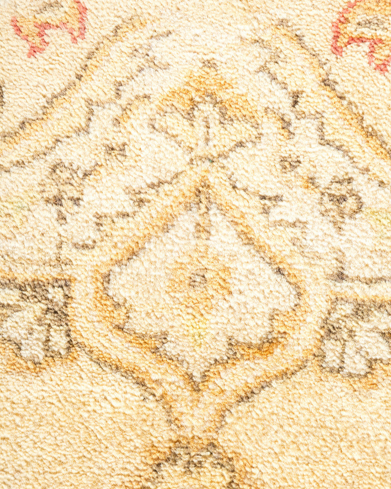 Kaylee, One-of-a-Kind Hand-Knotted Area Rug Ivory, 8'1"x10'2"