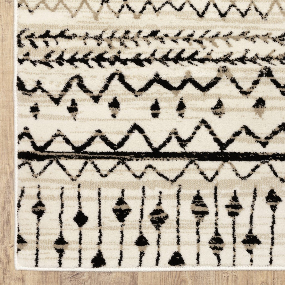 5??X 7??Ivory And Black Eclectic Patterns Indoor Area Rug