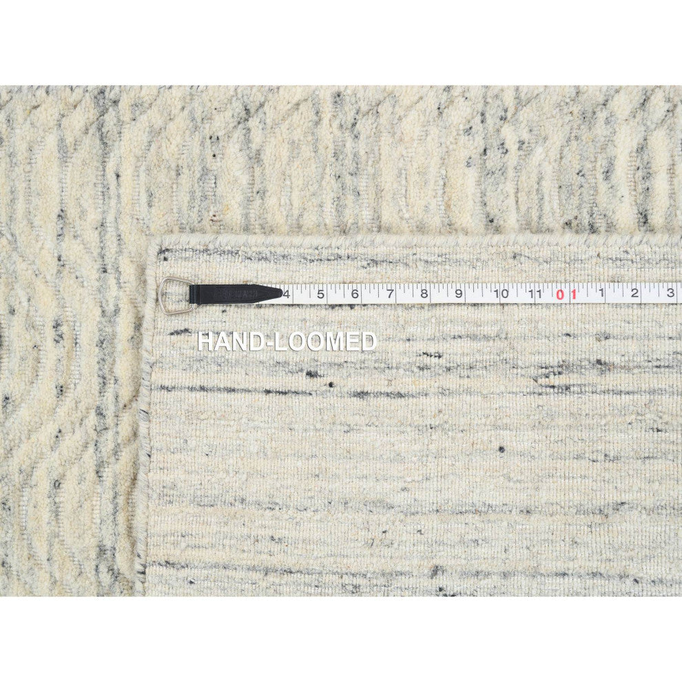 Beige Hand Loomed Variegated Textured Modern Design Wool Runner Rug, 2'6"x7'10"