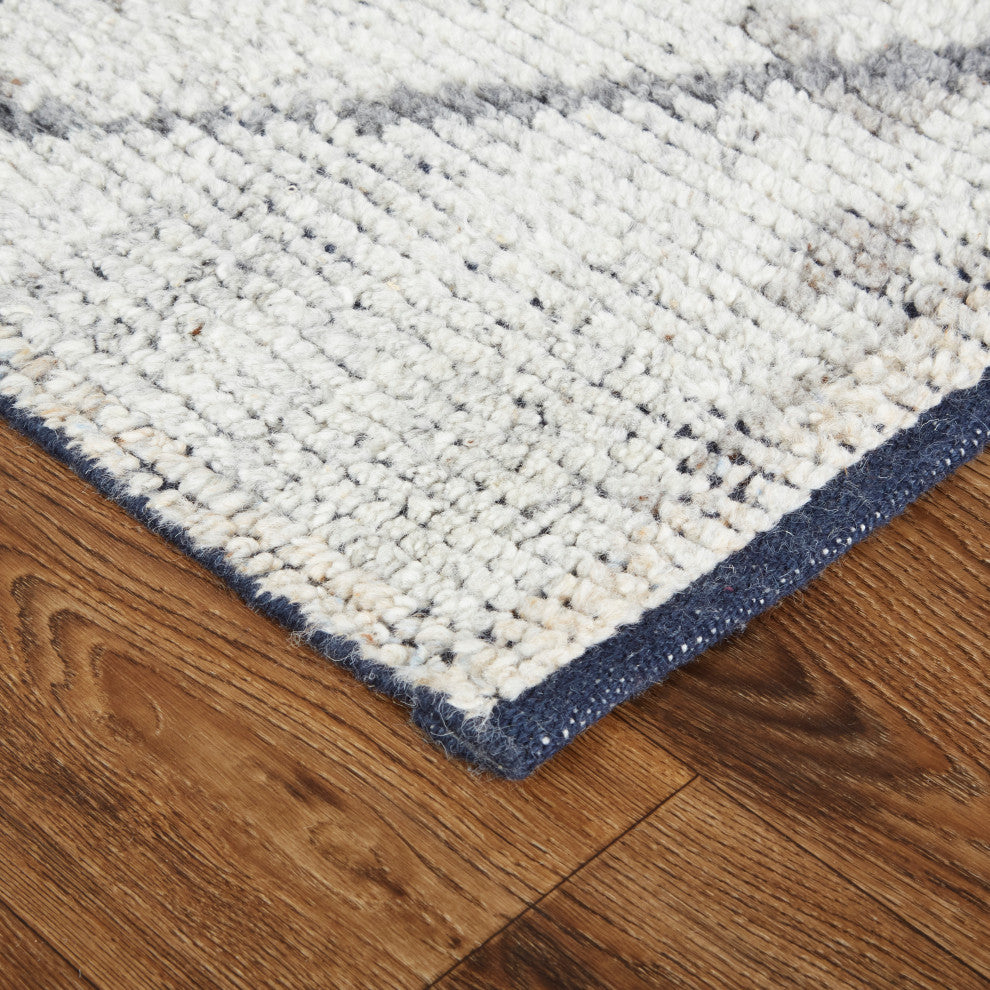 Weave & Wander Rheed Wool Rug, Light Gray/Brown, 5ft-6in x 8ft-6in Rug