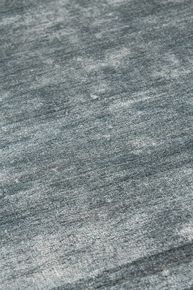 Platinum Rug, Aqua, 6''6"x9''9"