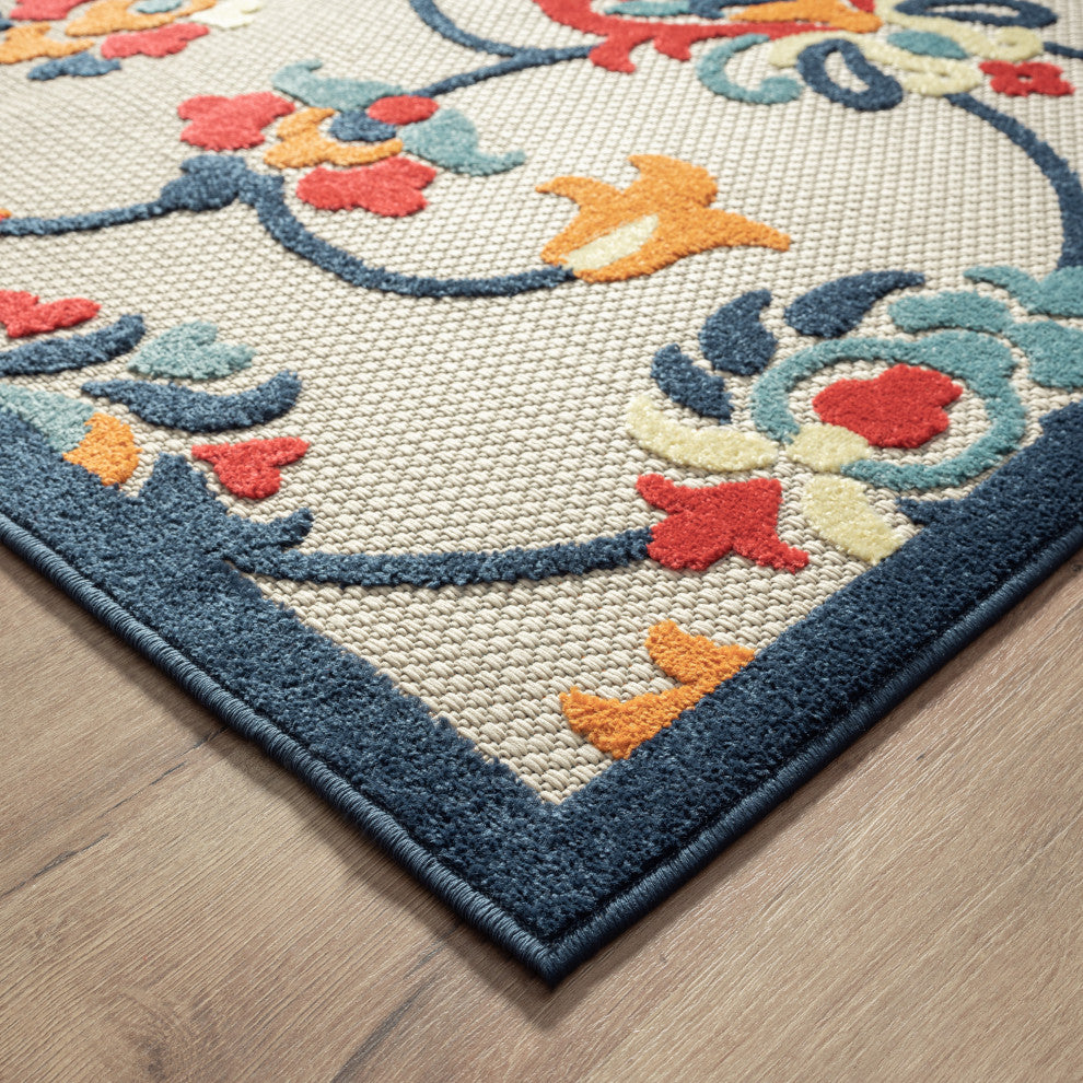 Floral Damask High-Low Indoor Outdoor Area Rug - 2' x 3'