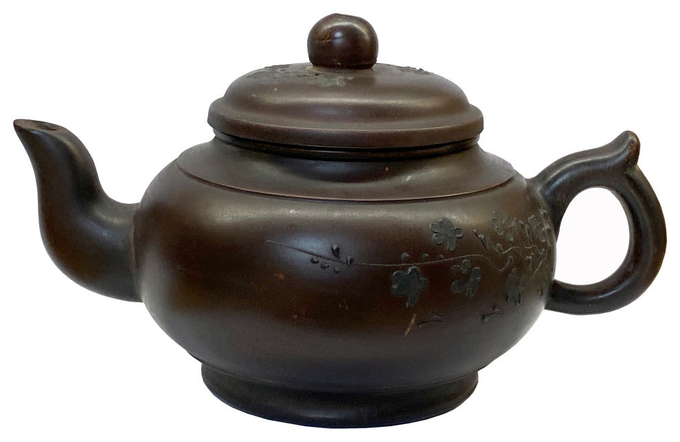 Chinese Handmade Yixing Zisha Clay Teapot With Artistic Accent Hws2278